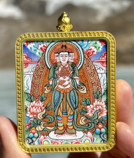 Mahavairocana Buddh-Patron Deity of those born in the Year of the Monkey and Goat